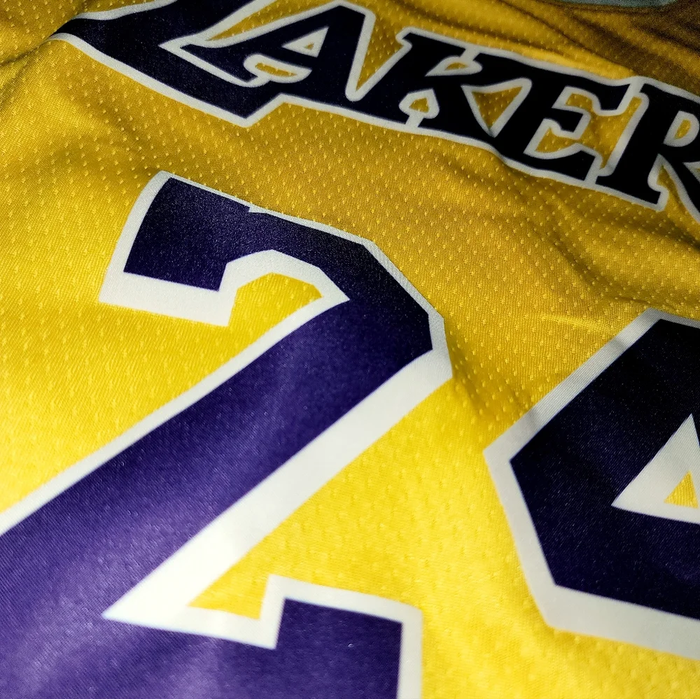 Lakers Kobe Bryant Jersey - Picture 2 of 4
